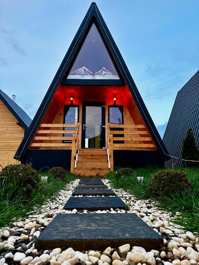 A-Frame Bucovina- Paradis Bucovinean Capu Cîmpului Exteriör bild