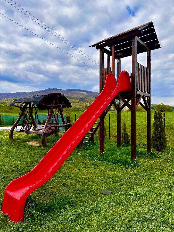 A-Frame Bucovina- Paradis Bucovinean Capu Cîmpului Exteriör bild